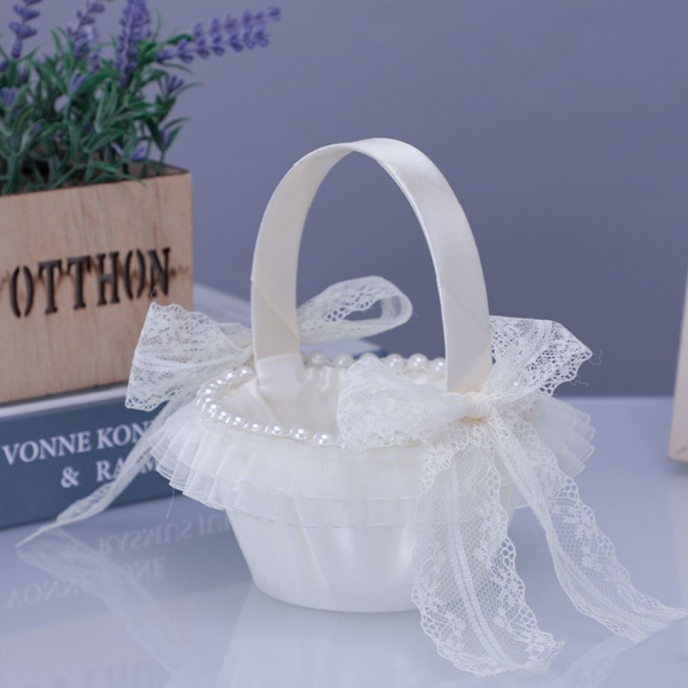 سلة زهور زفاف من الدانتيل الأن - مراجعة Wedding Hampers وسعره